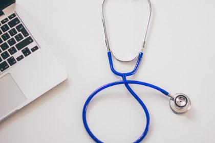 Professionnels de santé : Optimisez votre gestion médicale grâce à un logiciel performant